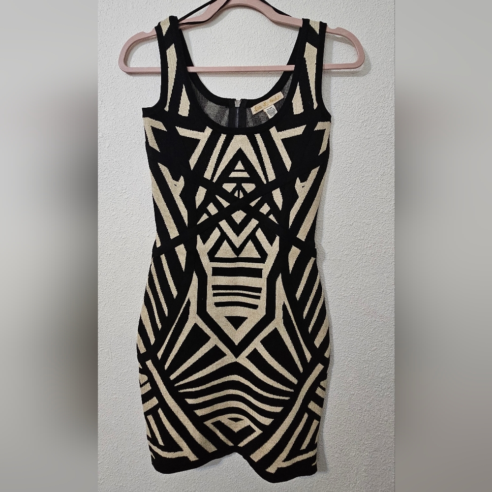 Love By Design NWT Black and Cream Bodycon Sweater Dress